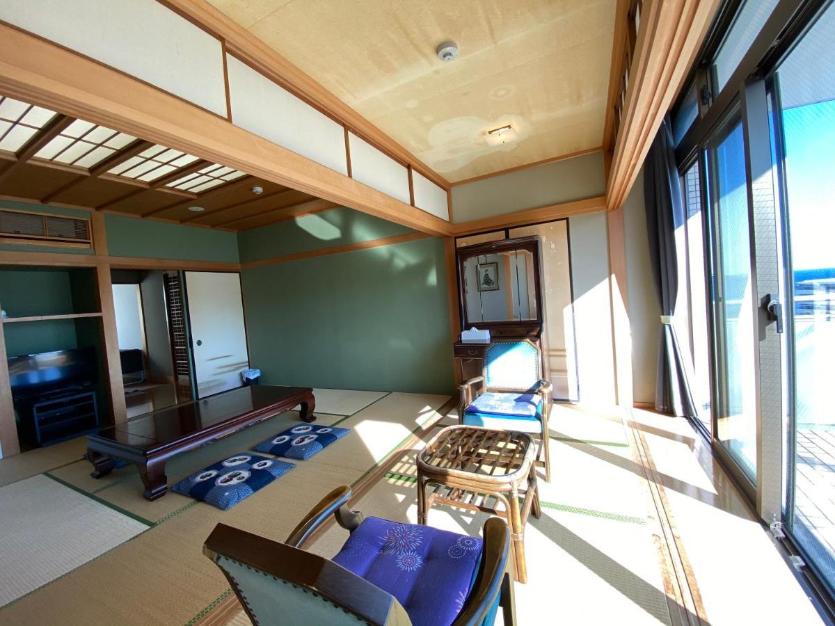 Atami Onsen Guest House Megumi Dış mekan fotoğraf