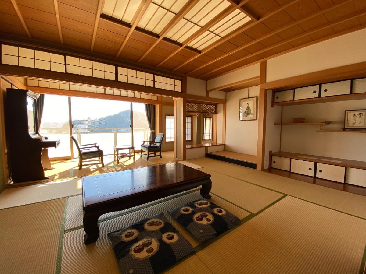 Atami Onsen Guest House Megumi Dış mekan fotoğraf